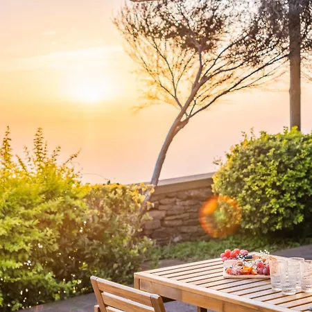 Ocean View Eiras Ii